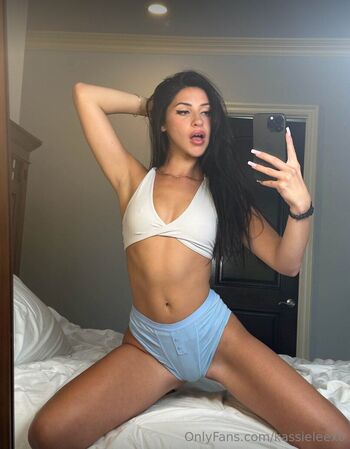 Kassie Le / kassieleexo nude photo #8