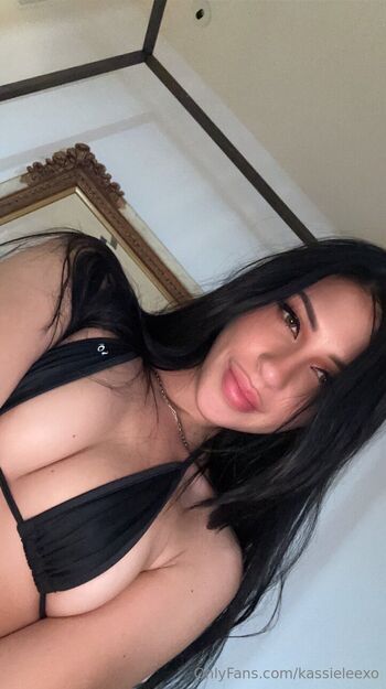 Kassie Le / kassieleexo nude photo #54