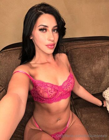 Kassie Le / kassieleexo nude photo #74