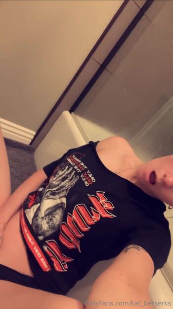 kitka / kat_berserks nude photo #1