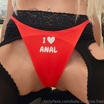 Kate Monro / kate.monroe.free / kathy_secret.xo nude photo #35
