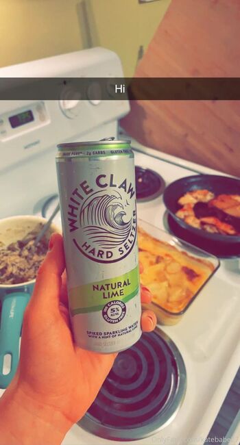 Katelyn Chandle / katebabe27 nude photo #15