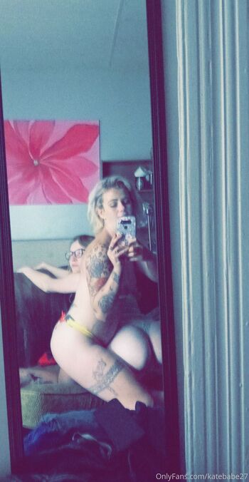 Katelyn Chandle / katebabe27 nude photo #18