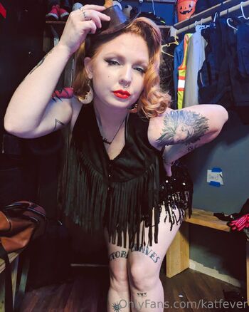 Kat Feve / katfever nude photo #5