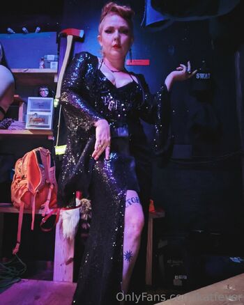 Kat Feve / katfever nude photo #18