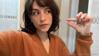 Goddess Kathya FINDO / kathyadom_free / kathya_dom nude photo #9