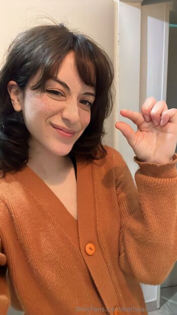 Goddess Kathya FINDO / kathyadom_free / kathya_dom nude photo #10