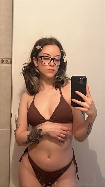 Goddess Kathya FINDO / kathyadom_free / kathya_dom nude photo #17