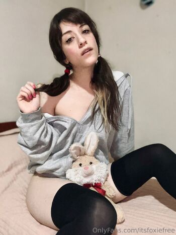 Goddess Kathya FINDO / kathyadom_free / kathya_dom nude photo #37