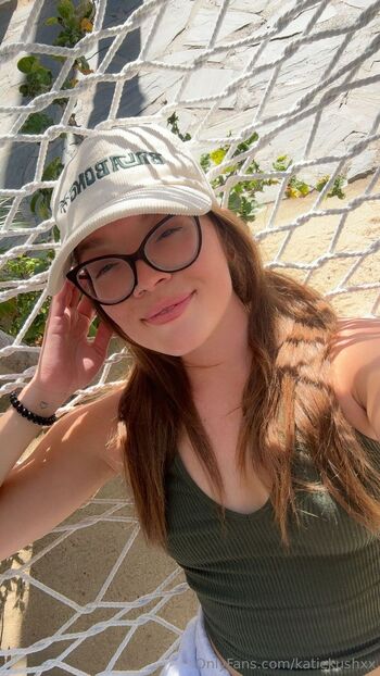 Katie Kus / katiekushxx nude photo #7