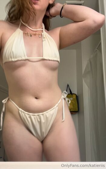 Katie Rii / katieriis nude photo #6