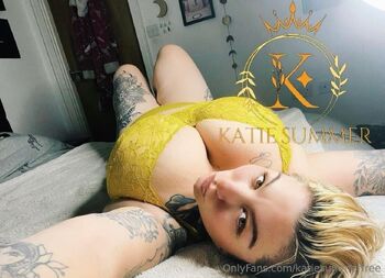 Katie Summe / katiesummerfree / katie_summer222 / katiesummer222 nude photo #22