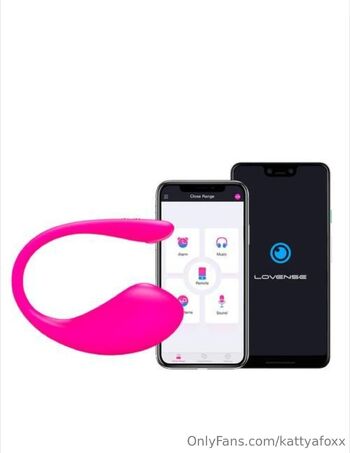 KATTYA VCLIVE SEXTING / kattyafoxx nude photo #1