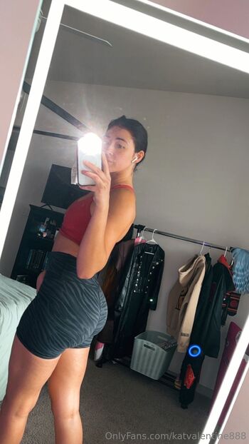 Katerina Valentin / katvalentine888 nude photo #37