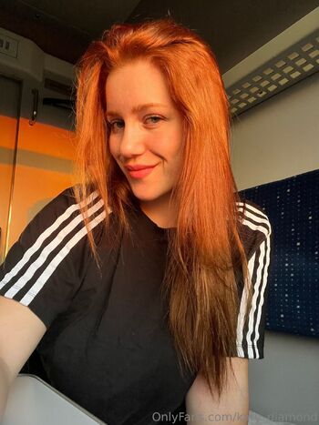 𝐊𝐚𝐭𝐲 𝐃𝐢𝐚𝐦𝐨𝐧𝐝 / katy_diamond nude photo #12