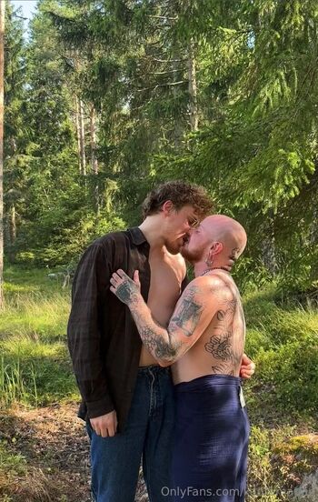 kauramatia / kauramatias nude photo #15