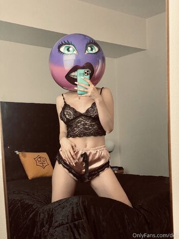 K / kaybeefree nude photo #9