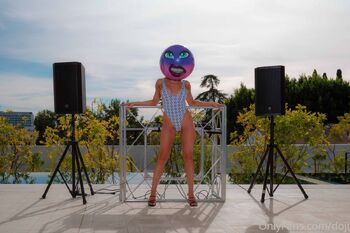 K / kaybeefree nude photo #19