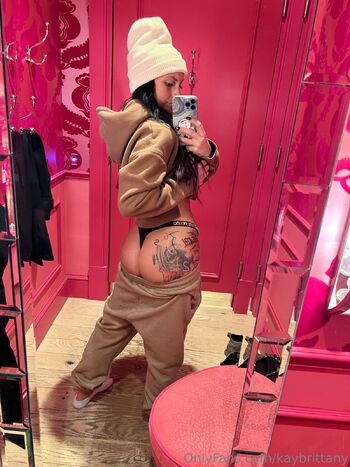 Kayl / kaybrittany nude photo #13