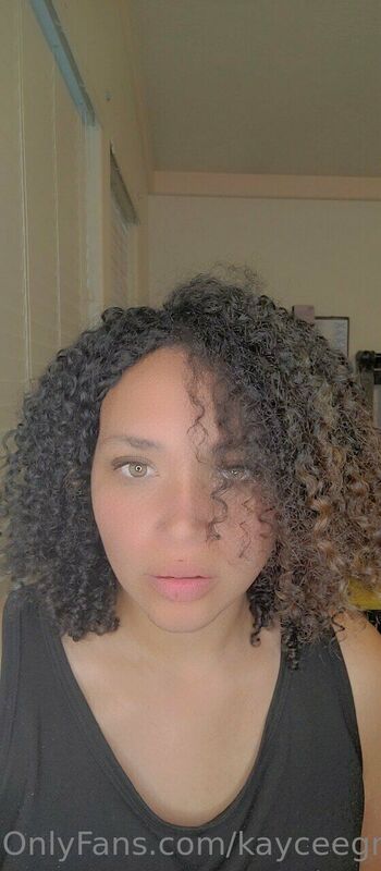 Stacey Man / kayceegray89 nude photo #4