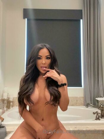 Kaylani Le / kaylanileix / kaylanilive_backup / kaylanilive nude photo #6