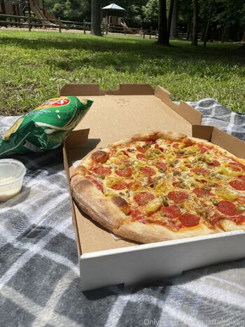 FreePage(Bambi / kaylatheevixen nude photo #4