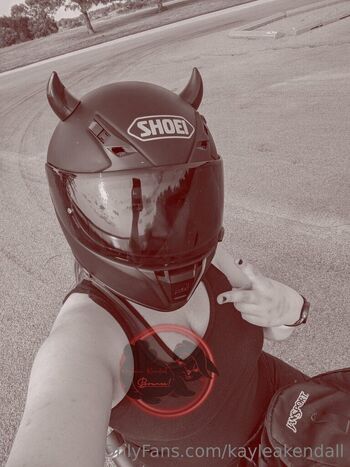 KayleaKendal / kayleakendall nude photo #21