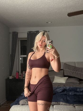 KE / keawave nude photo #35