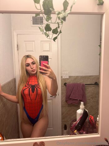 Karlly Banks 1 FEMDOM GODDESSS ON O / kekebanksx / kekebanksxx nude photo #19