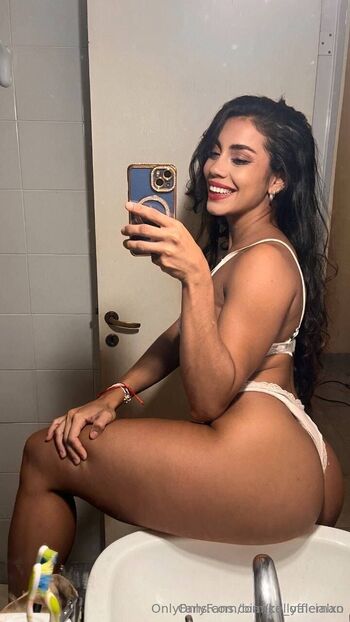 Kelly Alema / kellyaleman nude photo #23