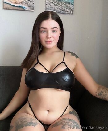 Kelsey ur Scottish princess / kelseyxo nude photo #9