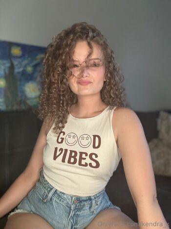 Kendra Xavia FREE / kendra_x nude photo #30