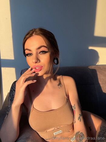 KENDRA LANE / kendraa.lane / keendraaaa1 nude photo #1