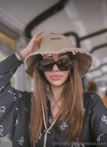 KENDRA LANE / kendraa.lane / keendraaaa1 nude photo #14