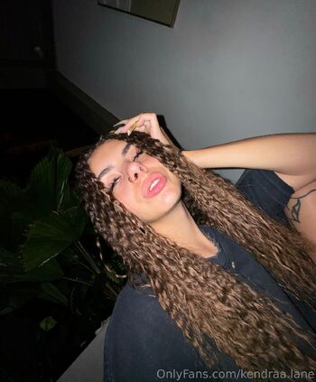 KENDRA LANE / kendraa.lane / keendraaaa1 nude photo #29