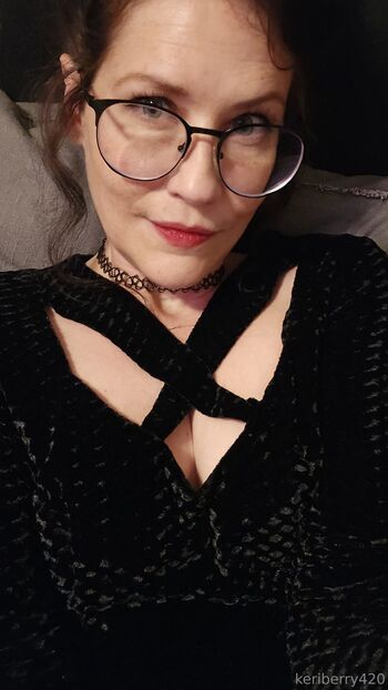 Keri Berr / keriberry_420 nude photo #23