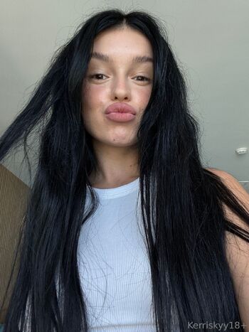 Sky onlin / kerriesky nude photo #29