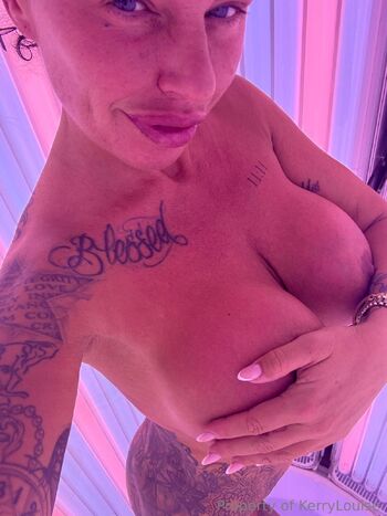 Kerry Louise The legend / kerrylouise_xxx / thekerrylouise / kerrylouisevip / kerrylouiselive nude photo #5