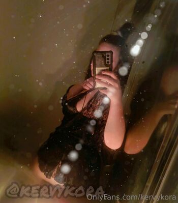 Kervy Kor / kervykora nude photo #5