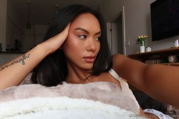 Keyan / keyanaa nude photo #11