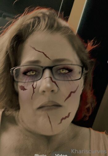 Khari / khariscurves nude photo #13