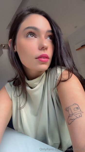 𝓚𝓱𝓵𝓸𝓮 / khloefeline_of nude photo #20