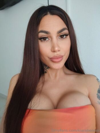 KiaraBennet / kiaraaaaaabnt nude photo #39