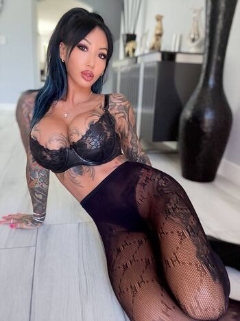 𝘽𝘿𝘼𝙔 𝙃𝙊𝙀 𝙆𝙞𝙖𝙧𝙖 / kiaramoontv nude photo #29