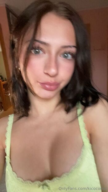 OnlyFans / kieracoconut nude photo #21