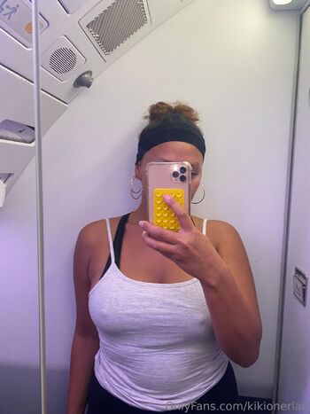 Kiki Darlin / kikionerlad nude photo #35