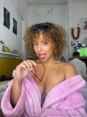 Kiki Darlin / kikionerlad nude photo #37