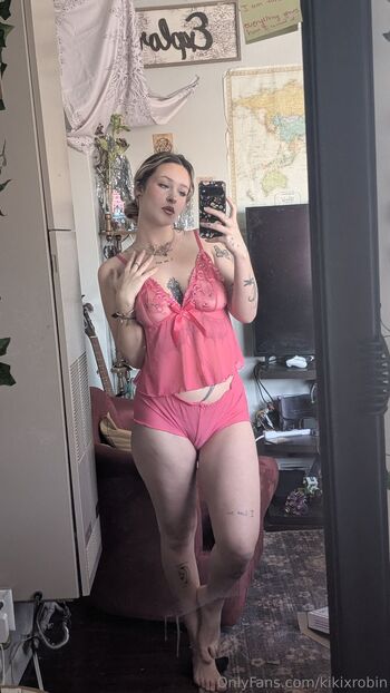 Kik / kikixrobin / kiarahxrobinson nude photo #10
