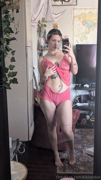 Kik / kikixrobin / kiarahxrobinson nude photo #11