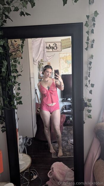 Kik / kikixrobin / kiarahxrobinson nude photo #12